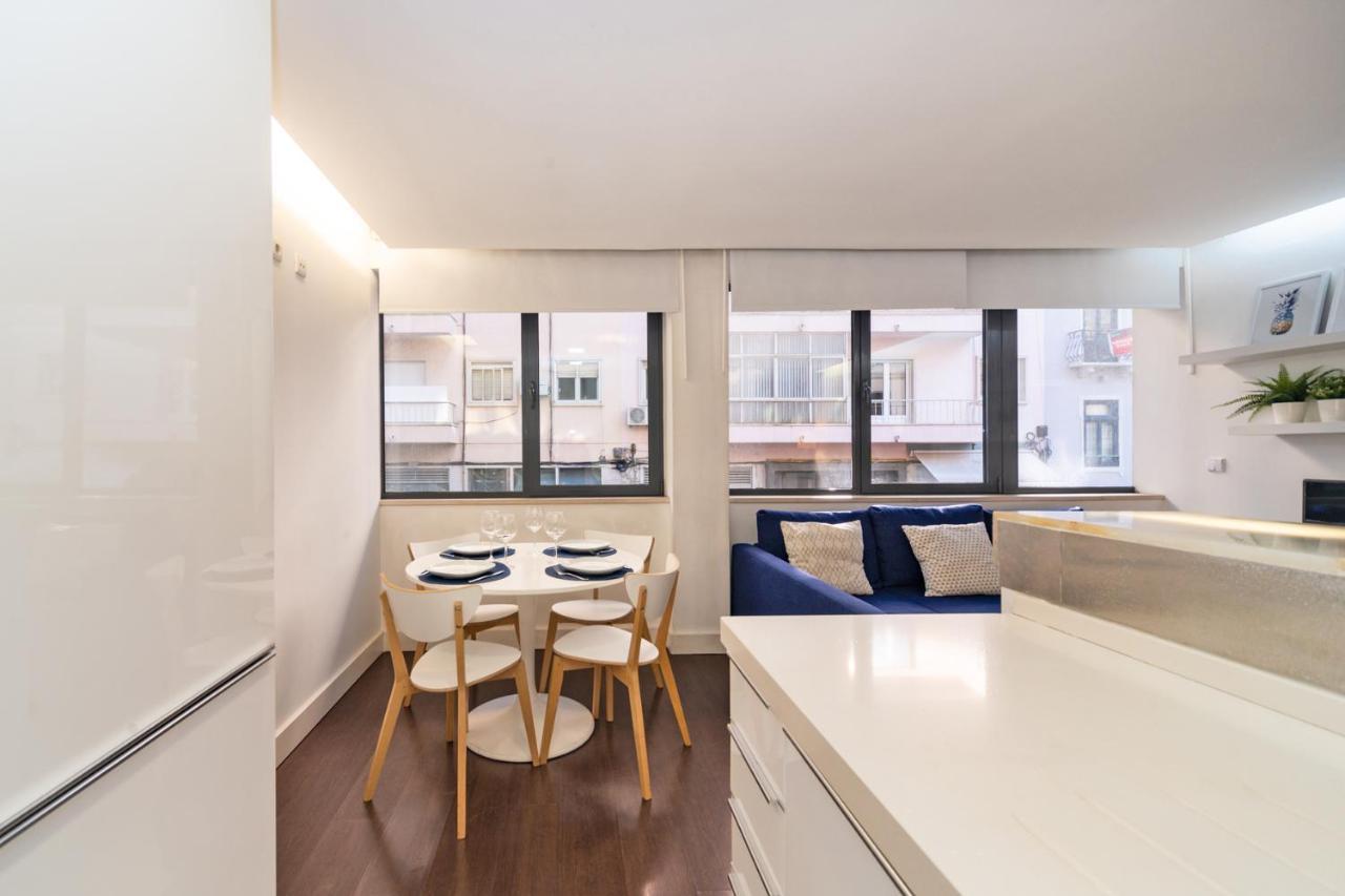 Comfortable Apartment In Marques De Pombal Lisabona Exterior foto