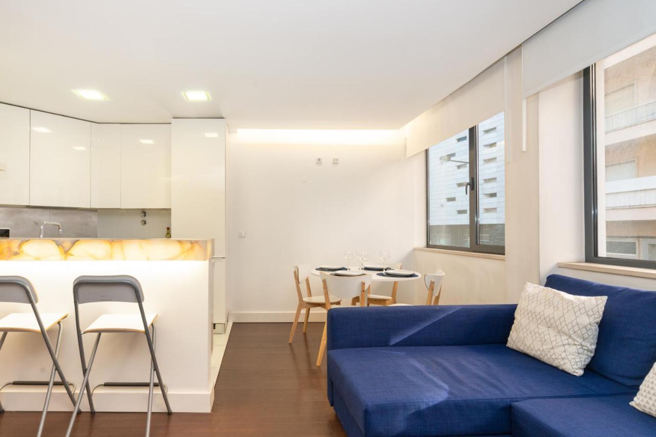 Comfortable Apartment In Marques De Pombal Lisabona Exterior foto